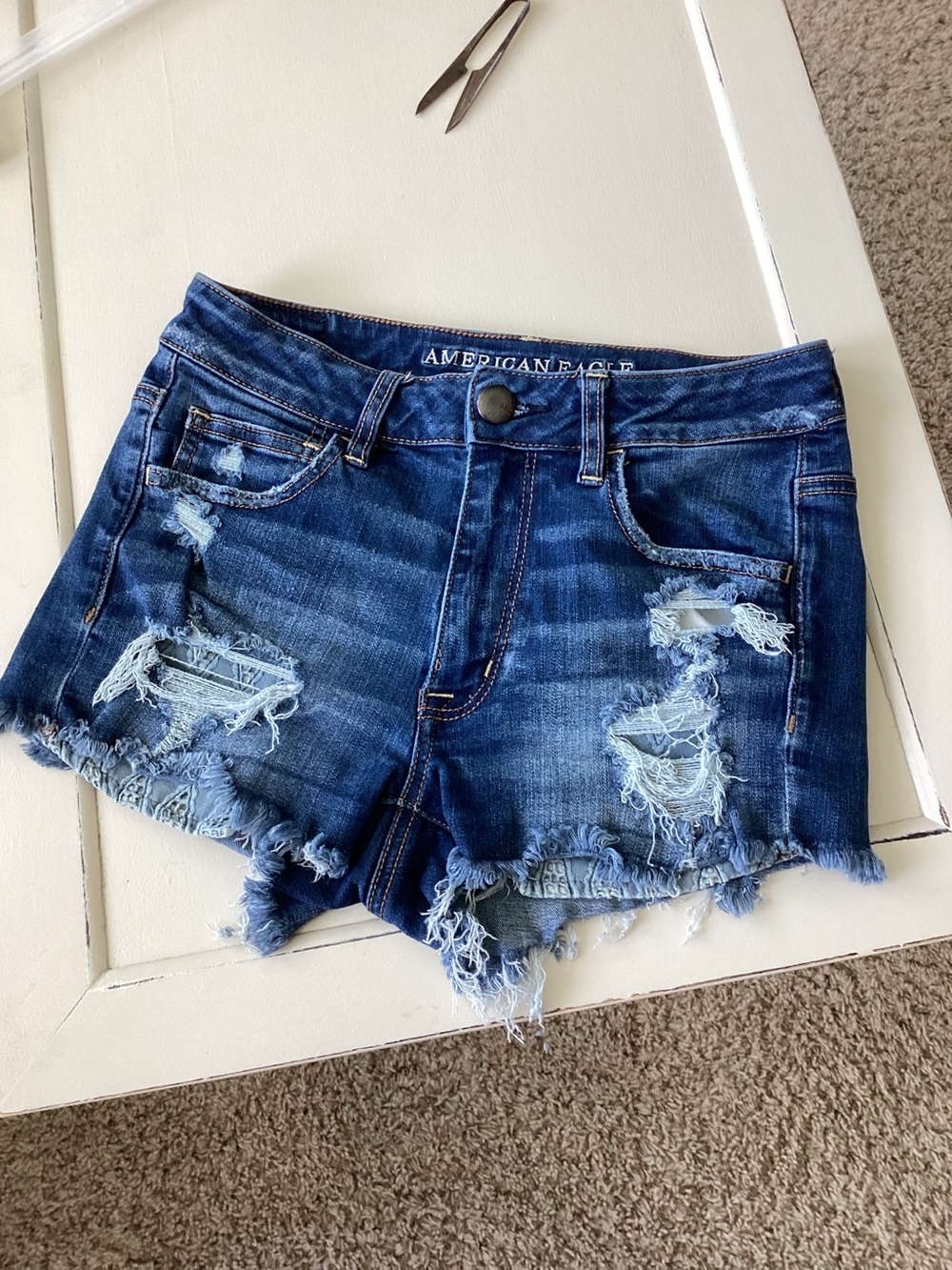 American Eagle Outfitters Super Stretch Hi-Rise Shortie Shorts. Women’s 6👩‍🎤